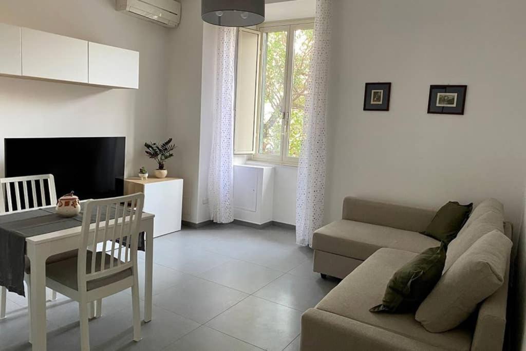 Central Modern Apartment Rome -Locazione Turistica- المظهر الخارجي الصورة