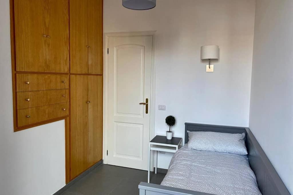 Central Modern Apartment Rome -Locazione Turistica- المظهر الخارجي الصورة