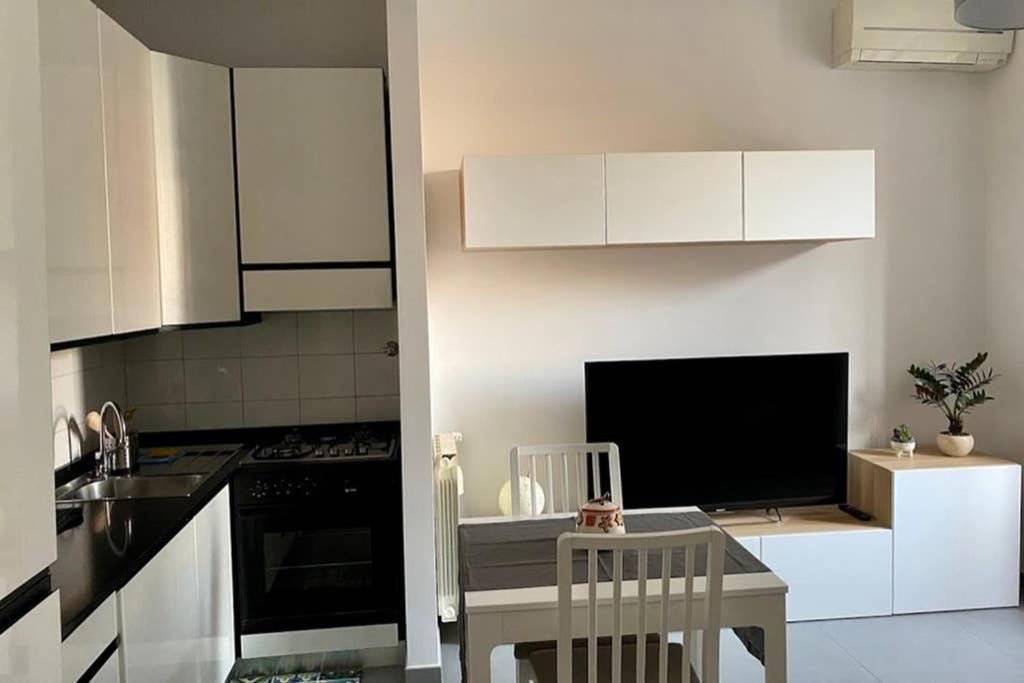 Central Modern Apartment Rome -Locazione Turistica- المظهر الخارجي الصورة